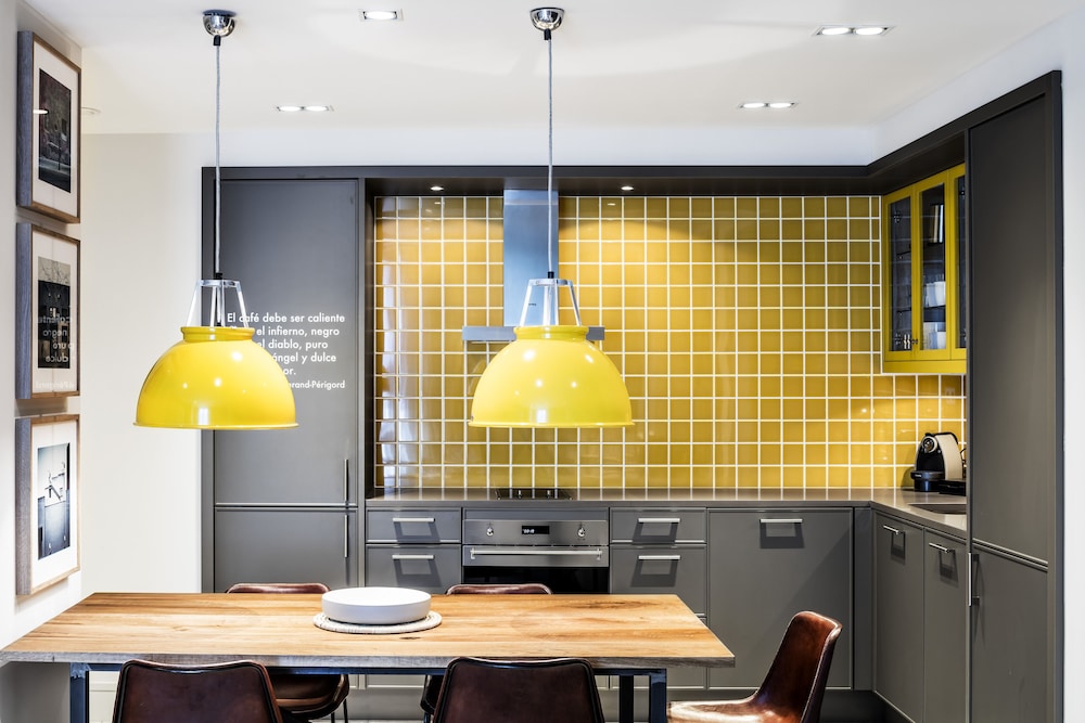 Midtown Apartments — Restaurant & bars in Barcelona, Catalonia