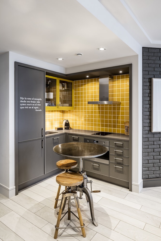 Midtown Apartments — Restaurant & bars in Barcelona, Catalonia