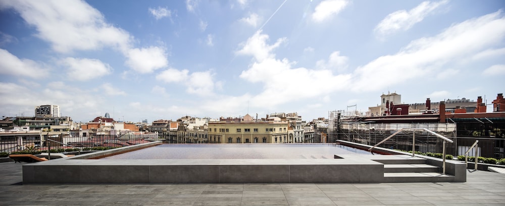 Midtown Apartments — Swimming pool in Barcelona, Catalonia