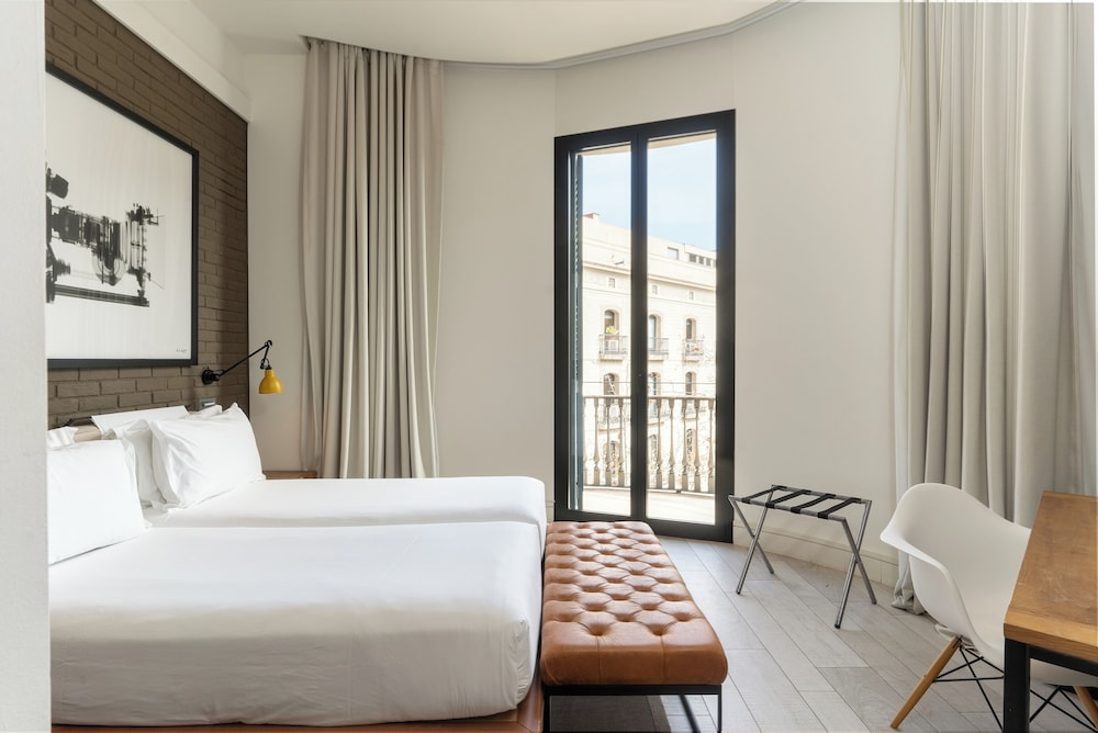 Midtown Apartments — Hotel rooms in Barcelona, Catalonia