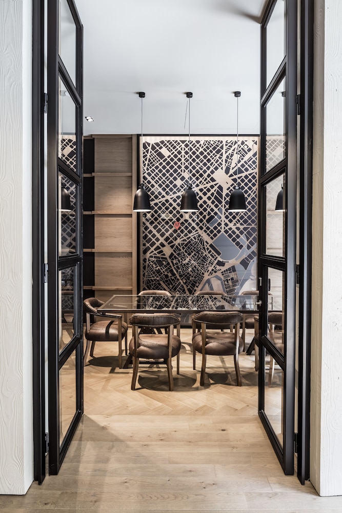 Midtown Apartments — Restaurant & bars in Barcelona, Catalonia