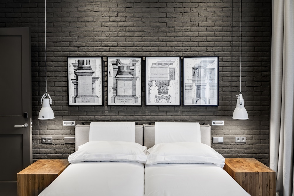 Midtown Apartments — Hotel rooms in Barcelona, Catalonia