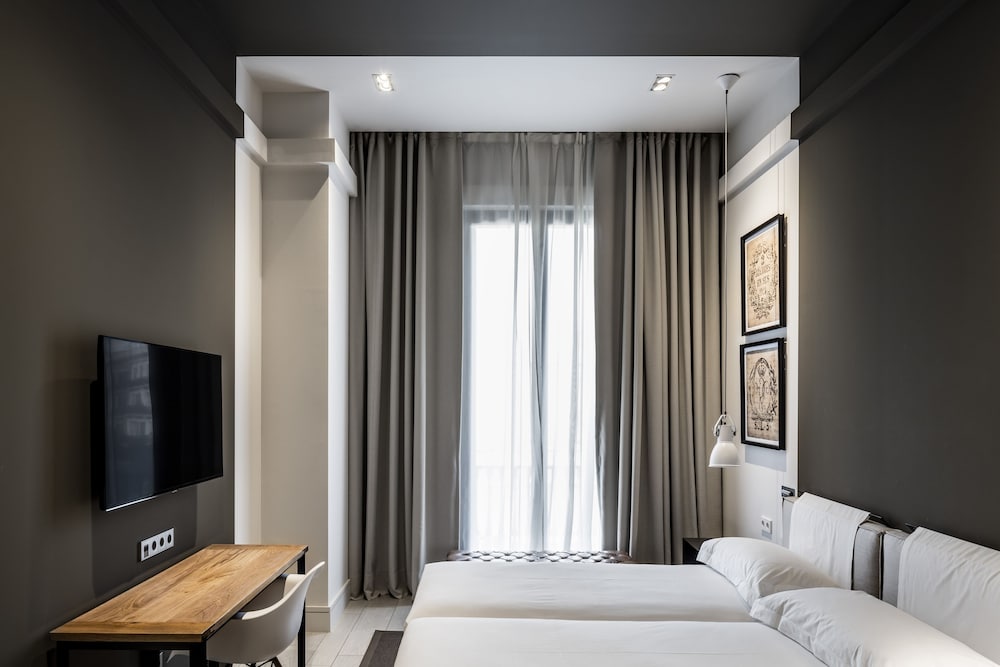 Midtown Apartments — Hotel rooms in Barcelona, Catalonia