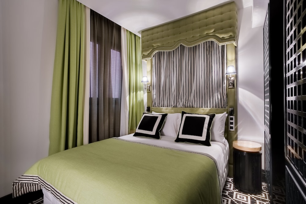 Room Mate Anna, Barcelona — Hotel rooms in Barcelona, Catalonia