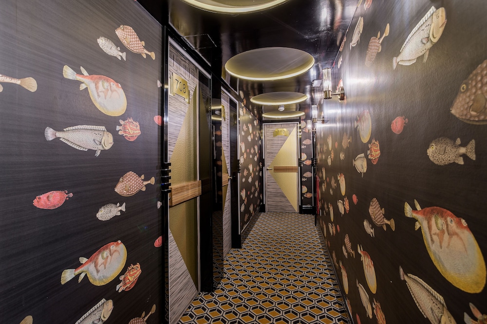 Room Mate Anna, Barcelona — Hotel building in Barcelona, Catalonia