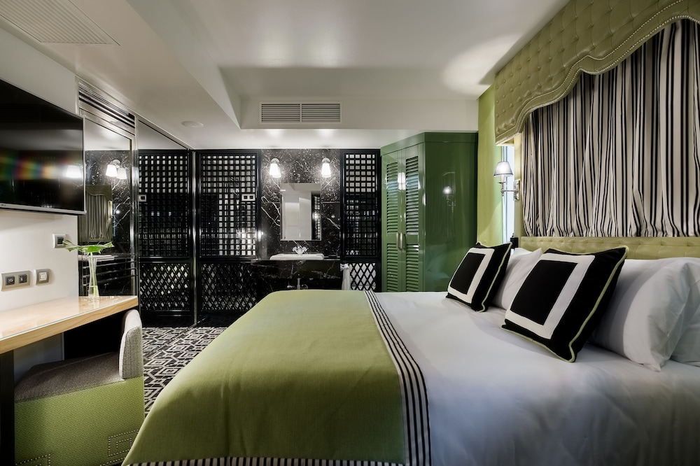 Room Mate Anna, Barcelona — Hotel rooms in Barcelona, Catalonia