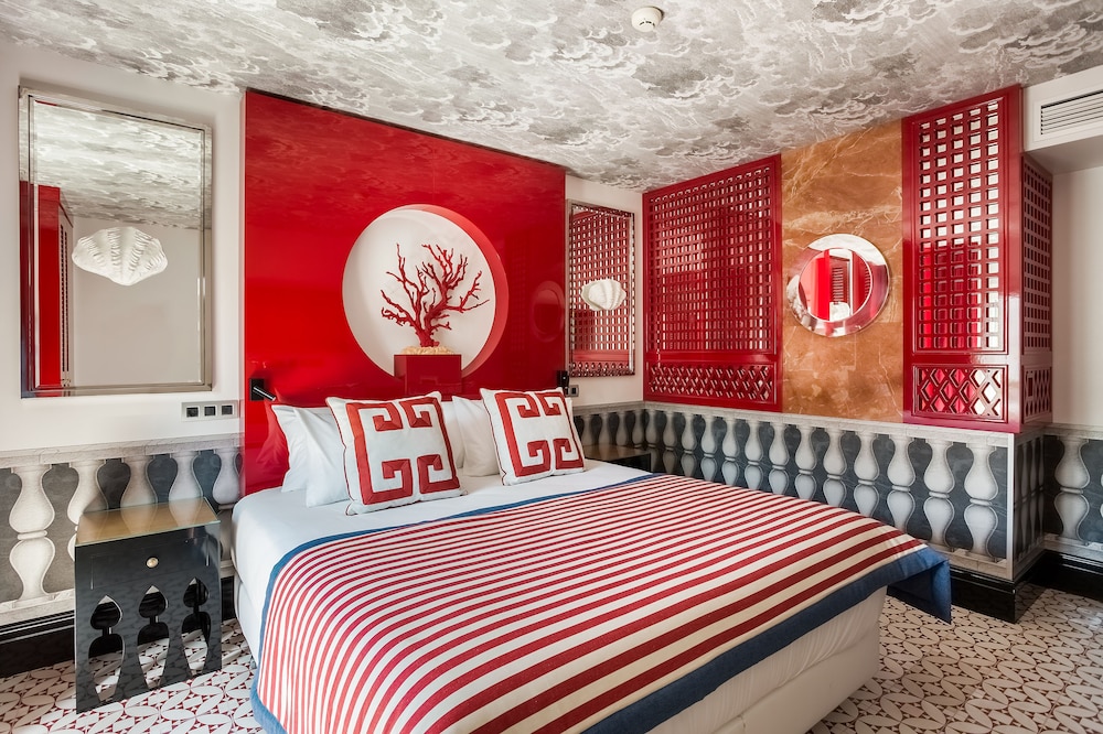 Room Mate Anna, Barcelona — Hotel rooms in Barcelona, Catalonia