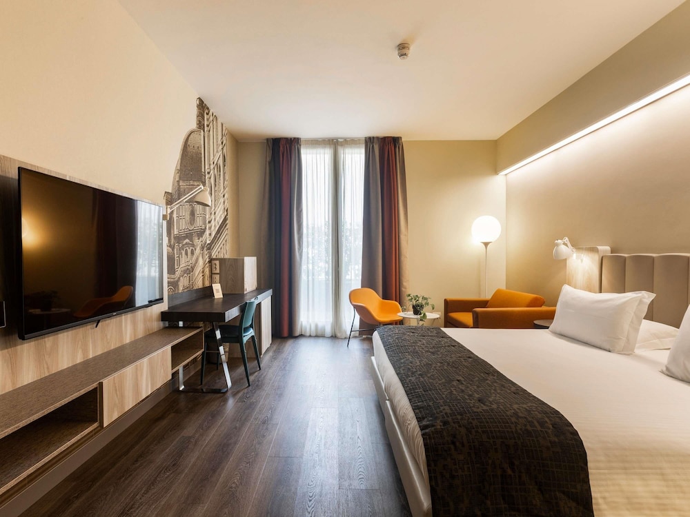 Mercure Firenze Centro — Hotel rooms in Florence, Tuscany