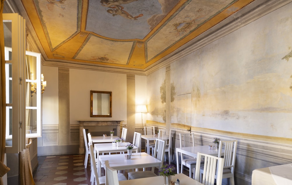 I Quattro Poeti — Restaurant & bars in Florence, Tuscany