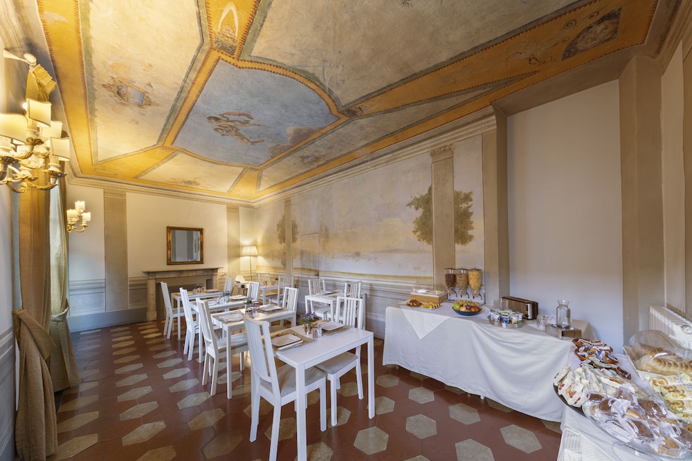 I Quattro Poeti — Restaurant & bars in Florence, Tuscany