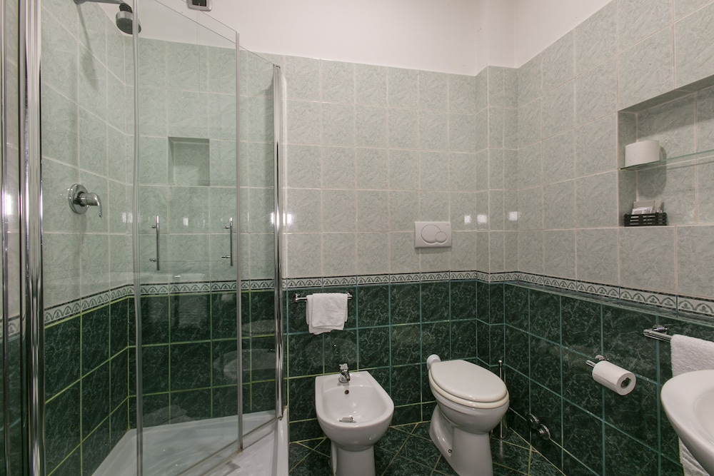 Hotel Boomerang — Hotel rooms in Rome, Lazio
