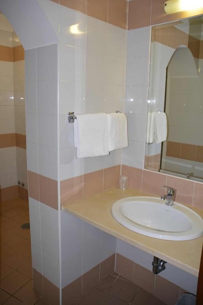 Hotel Boomerang — Hotel rooms in Rome, Lazio