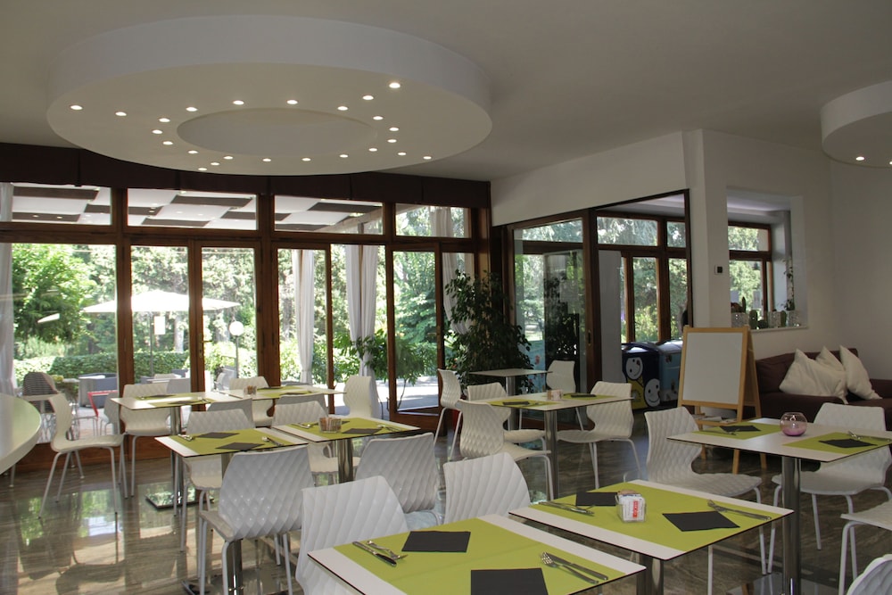 Hotel Boomerang — Restaurant & bars in Rome, Lazio