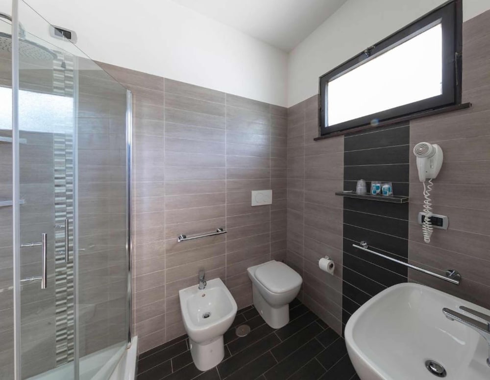 Hotel Boomerang — Hotel rooms in Rome, Lazio