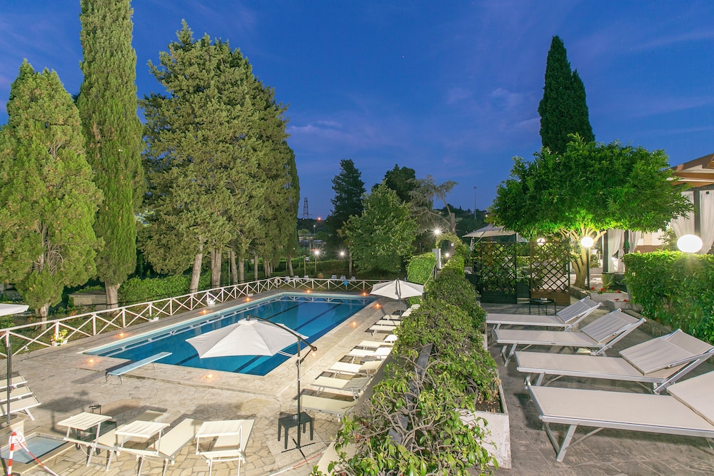 Hotel Boomerang — Main photo in Rome, Lazio
