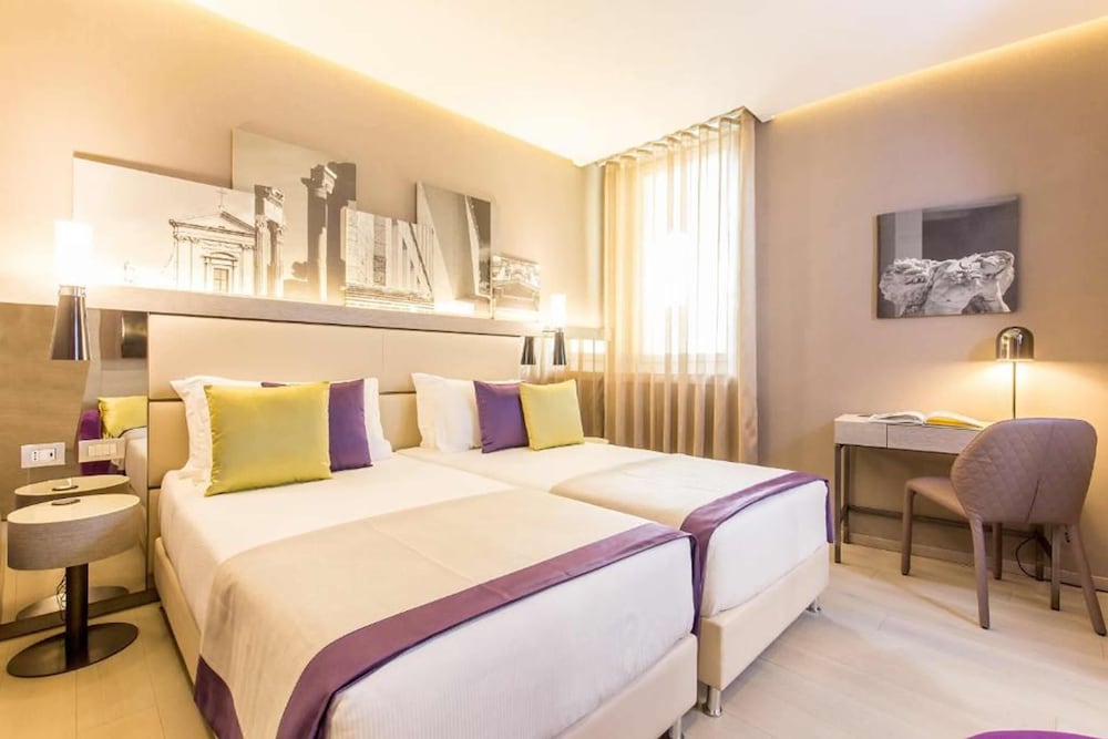 Orazio Palace Hotel — Hotel rooms in Rome, Lazio