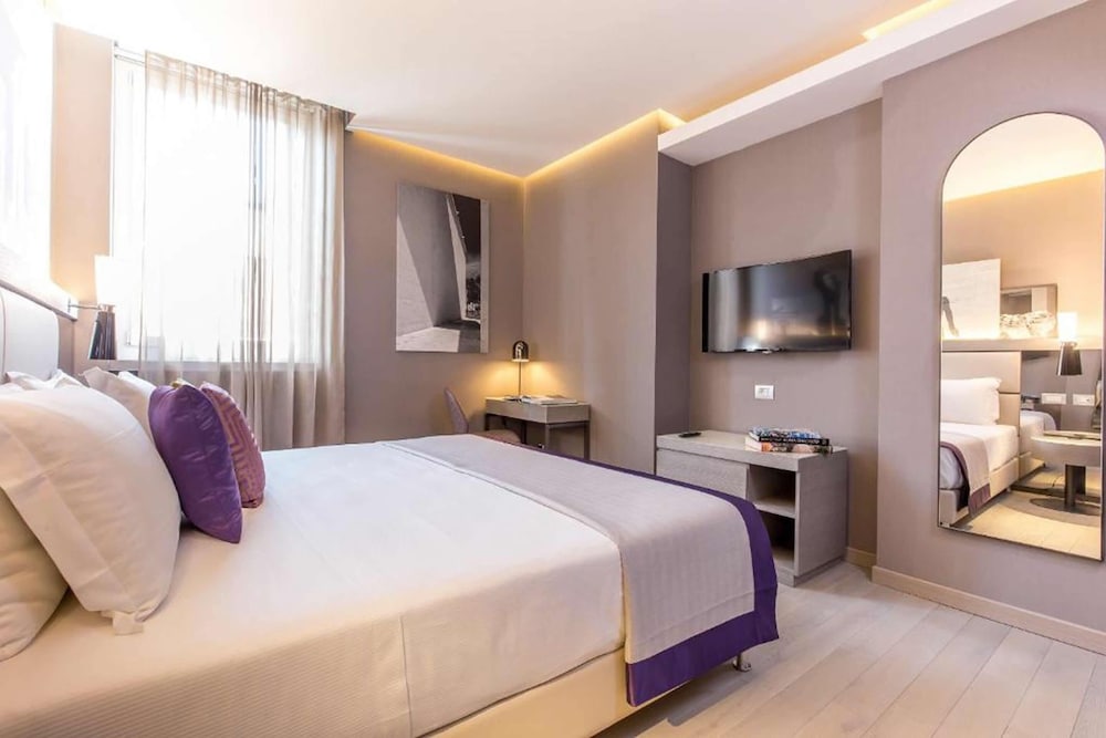 Orazio Palace Hotel — Hotel rooms in Rome, Lazio