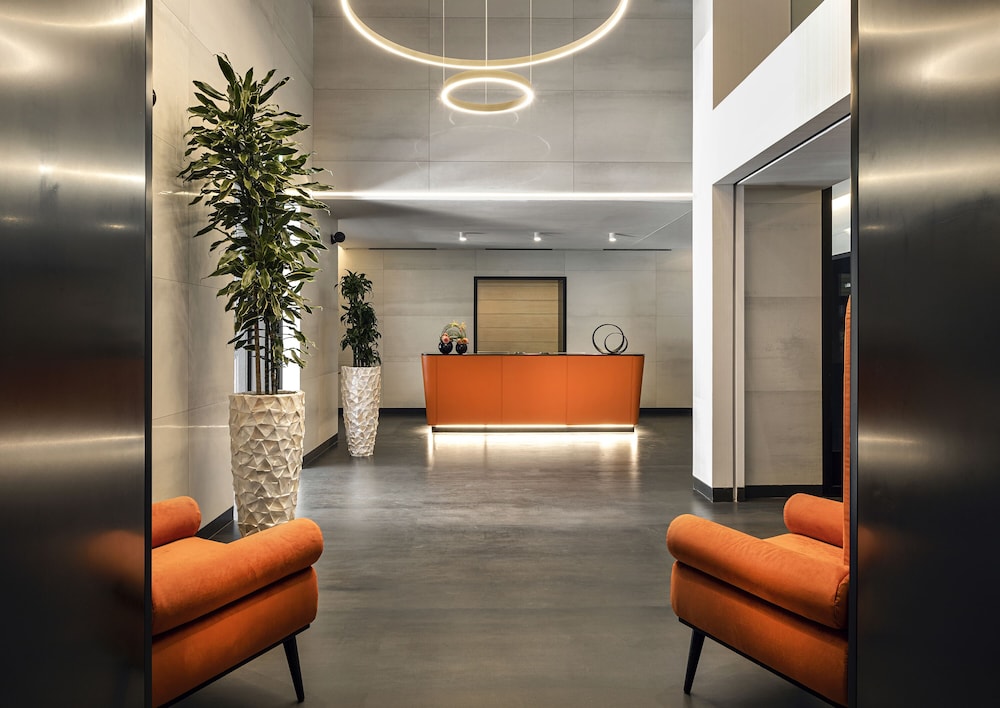 Orazio Palace Hotel — Hotel building in Rome, Lazio