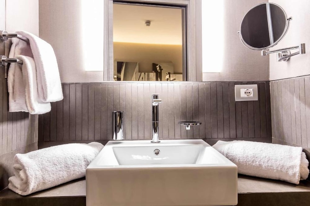 Orazio Palace Hotel — Hotel rooms in Rome, Lazio