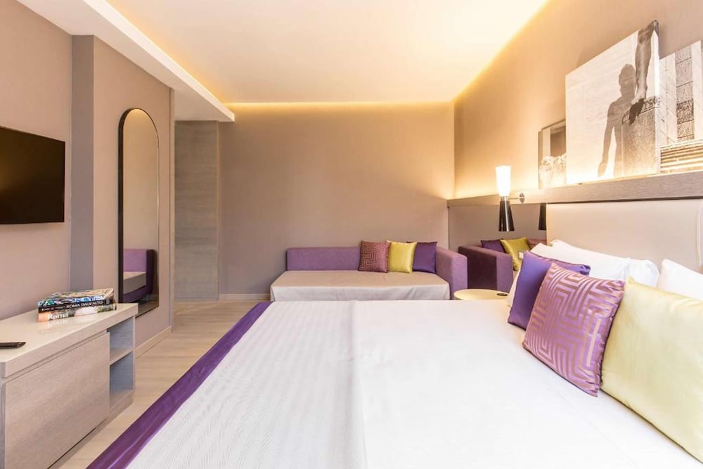 Orazio Palace Hotel — Hotel rooms in Rome, Lazio