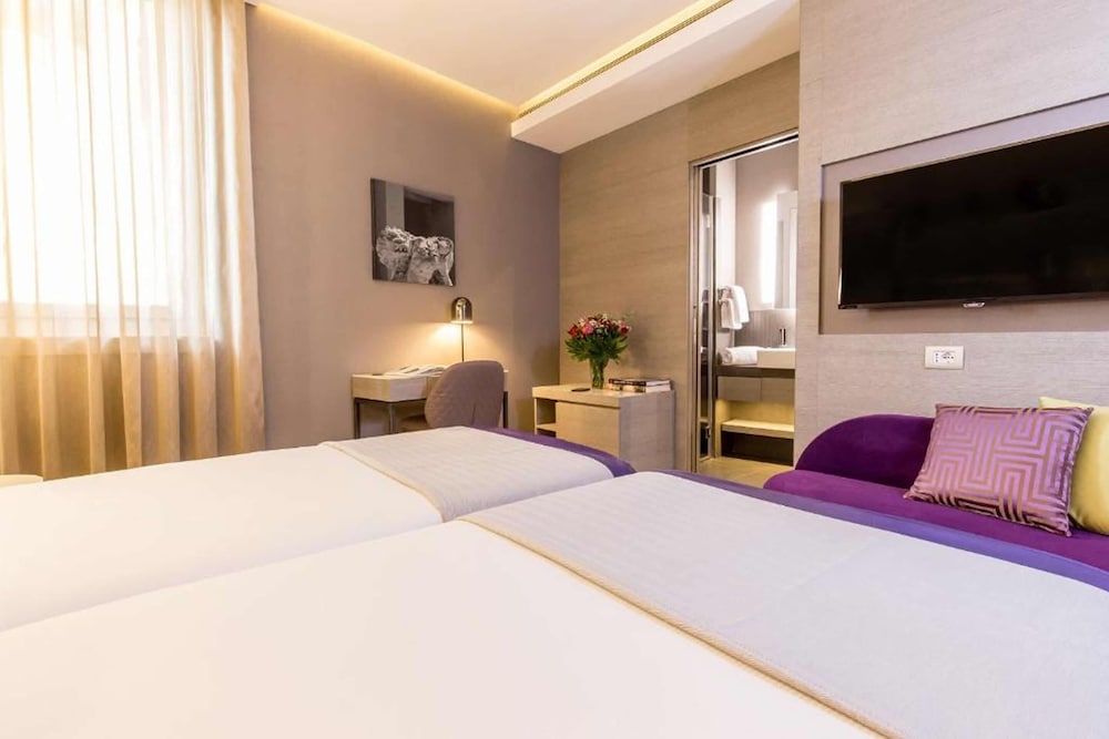 Orazio Palace Hotel — Hotel rooms in Rome, Lazio
