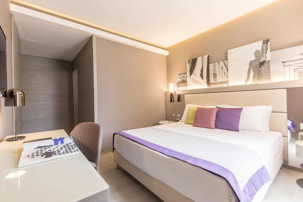 Orazio Palace Hotel — Hotel rooms in Rome, Lazio
