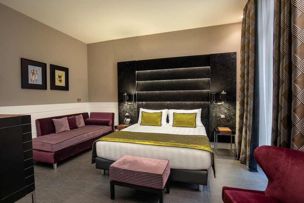 The Glam — Hotel rooms in Rome, Lazio