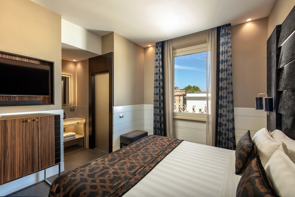 The Glam — Hotel rooms in Rome, Lazio