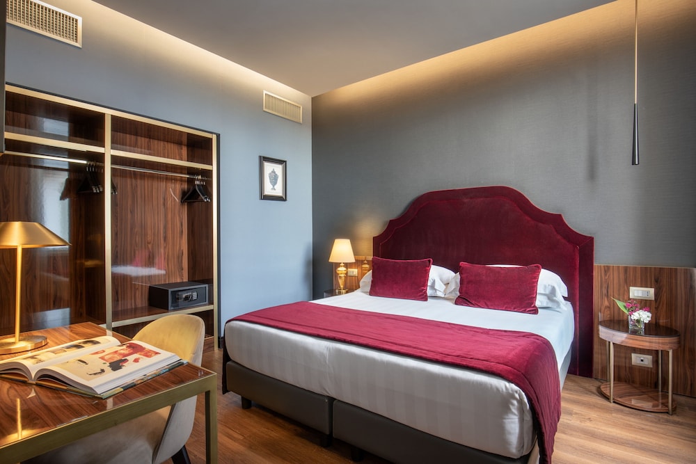 The Guardian Hotel — Hotel rooms in Rome, Lazio