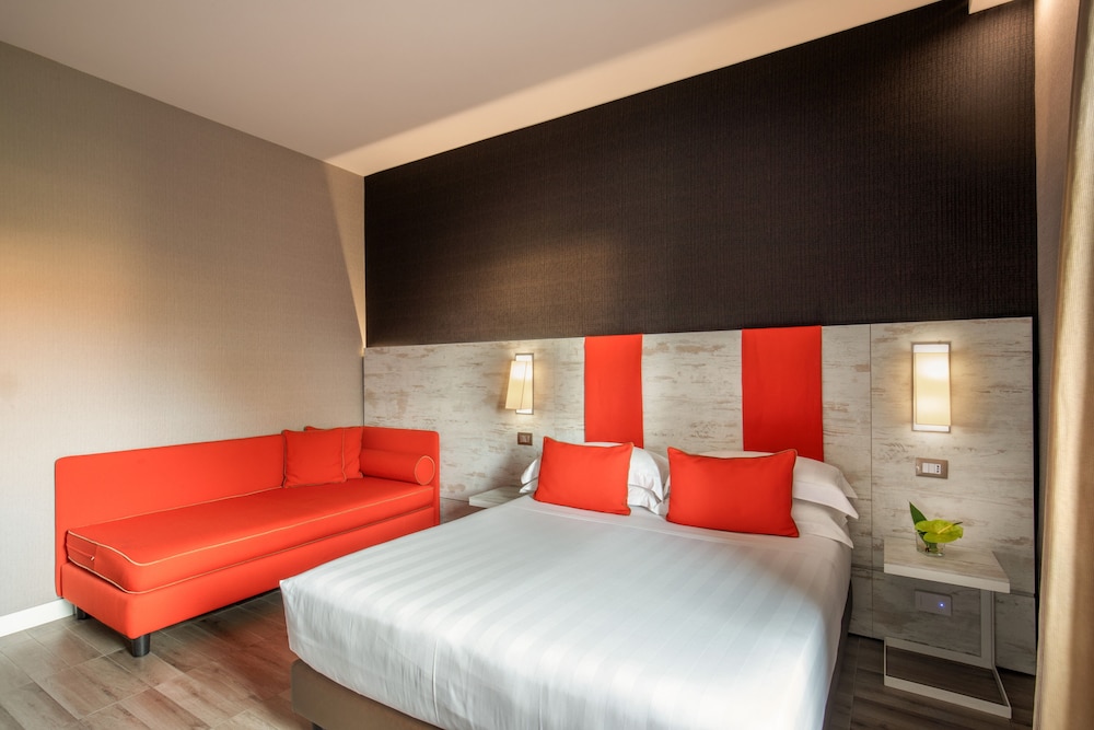 The Guardian Hotel — Hotel rooms in Rome, Lazio