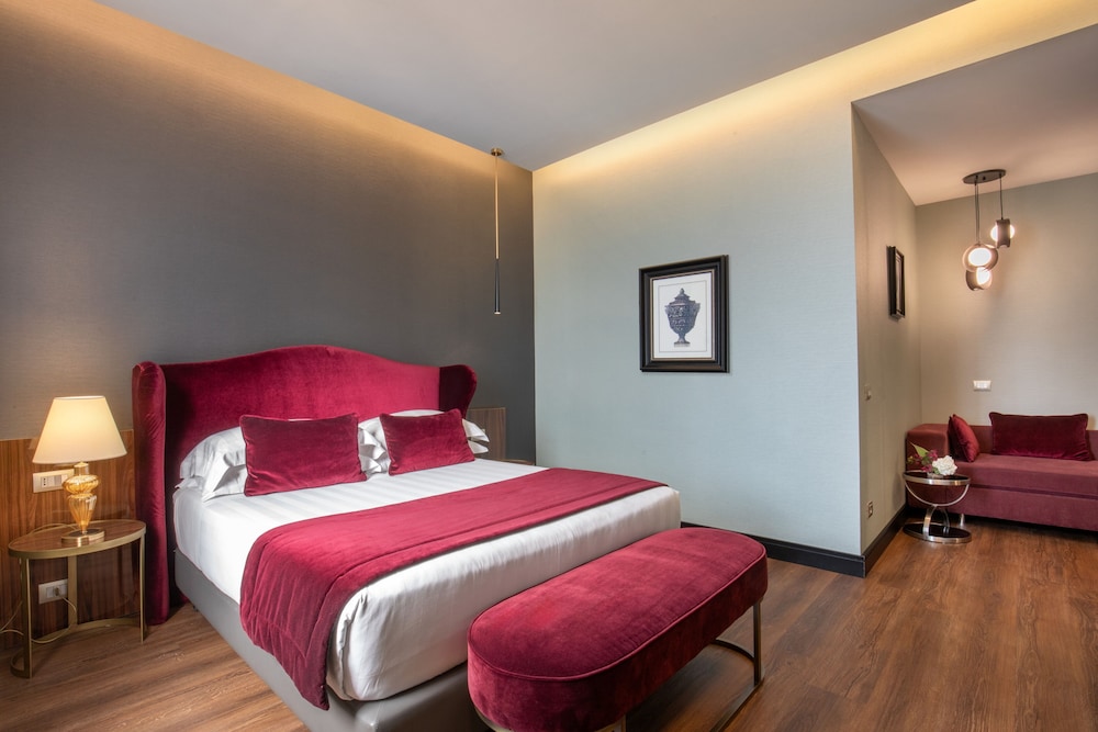 The Guardian Hotel — Hotel rooms in Rome, Lazio