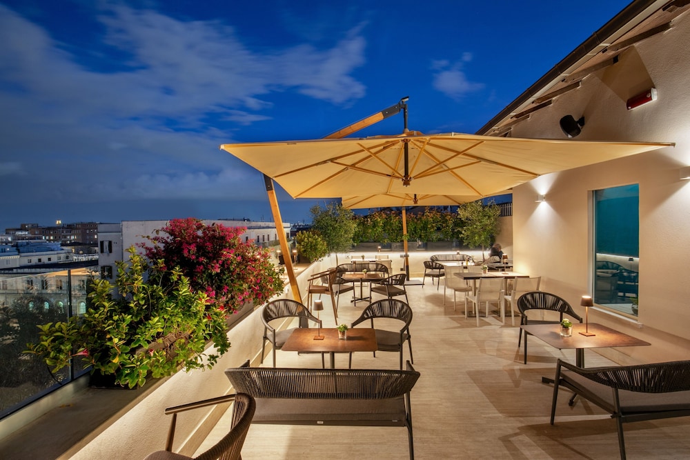 The Guardian Hotel — Restaurant & bars in Rome, Lazio