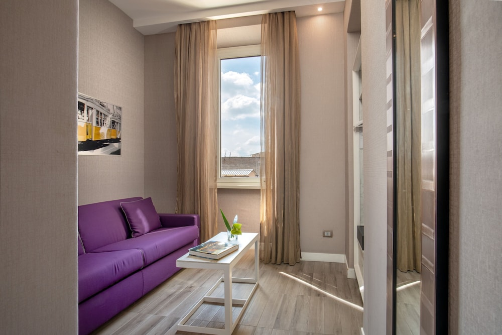 The Guardian Hotel — Hotel rooms in Rome, Lazio
