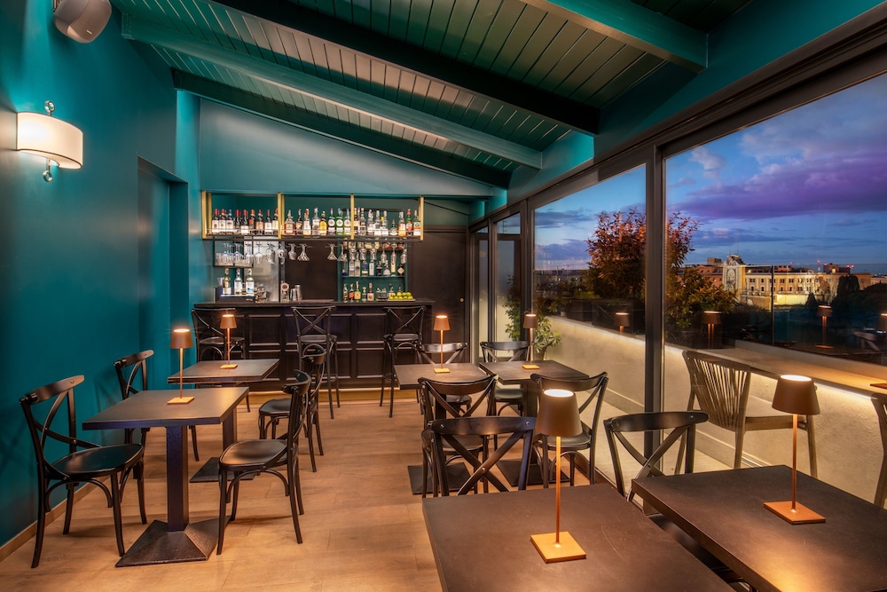 The Guardian Hotel — Restaurant & bars in Rome, Lazio