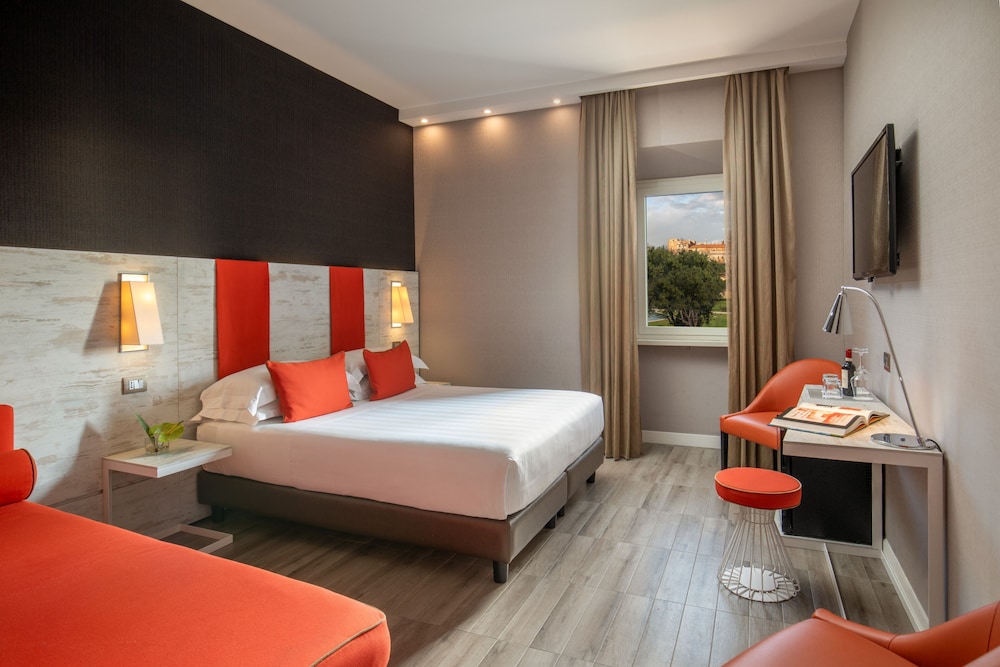 The Guardian Hotel — Hotel rooms in Rome, Lazio