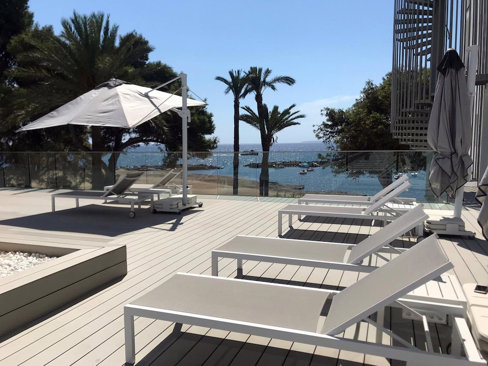 The Ibiza Twiins Hotel — Beach in Playa d'en Bossa, Balearic Islands