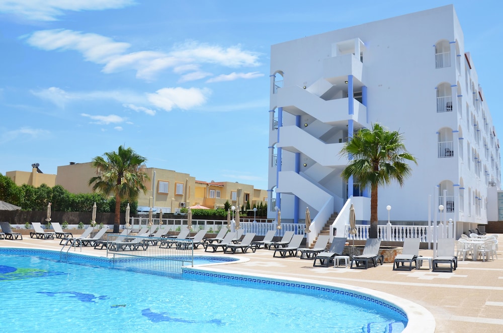 Aparthotel Vibra San Marino — Swimming pool in San Antonio, Balearic Islands