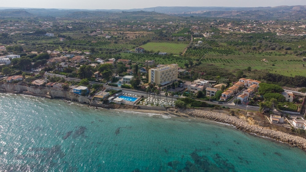 Hotel President Sea Palace — Beach in Noto, Sicily