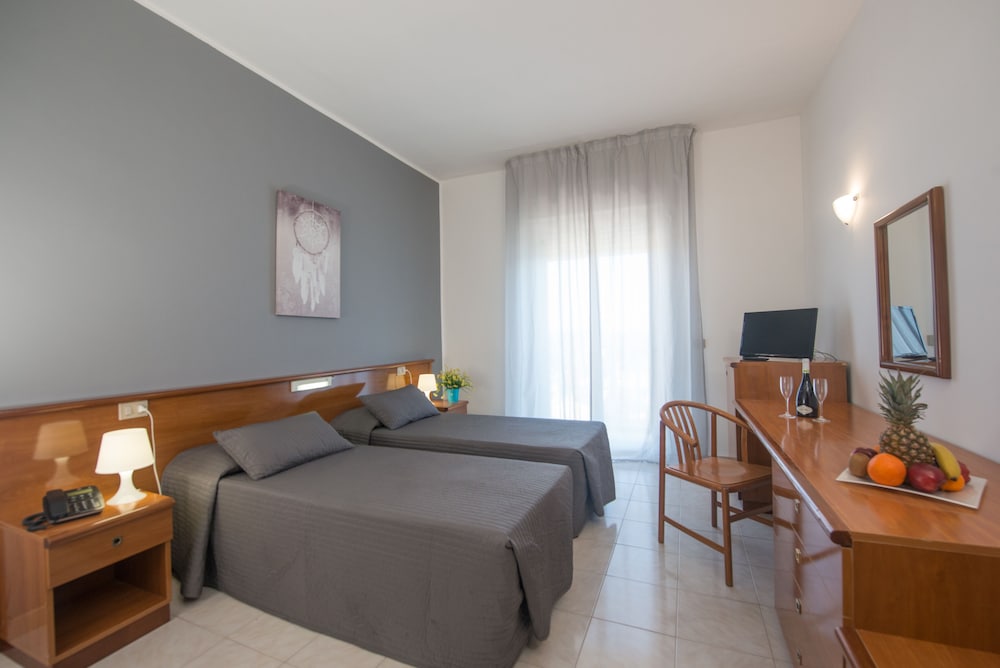 Hotel President Sea Palace — Hotel rooms in Noto, Sicily