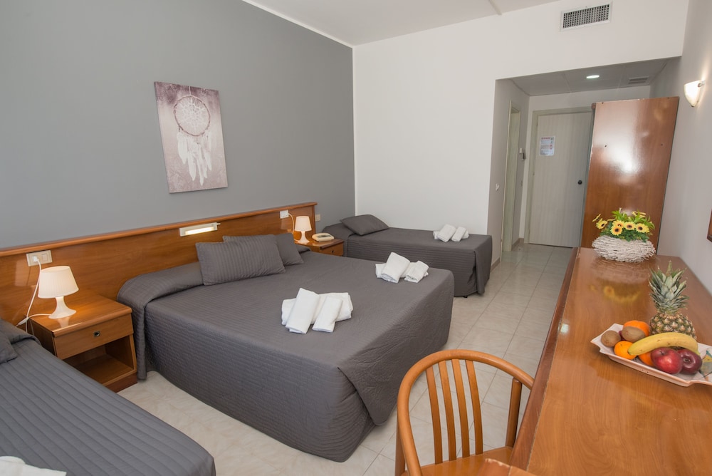 Hotel President Sea Palace — Hotel rooms in Noto, Sicily