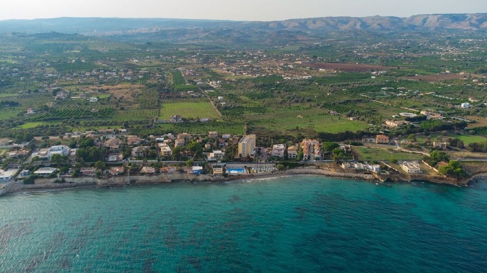Hotel President Sea Palace — Attractions in the area in Noto, Sicily