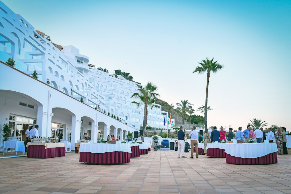 Playamójacar Hotel — Hotel building in Mojacar, Andalusia