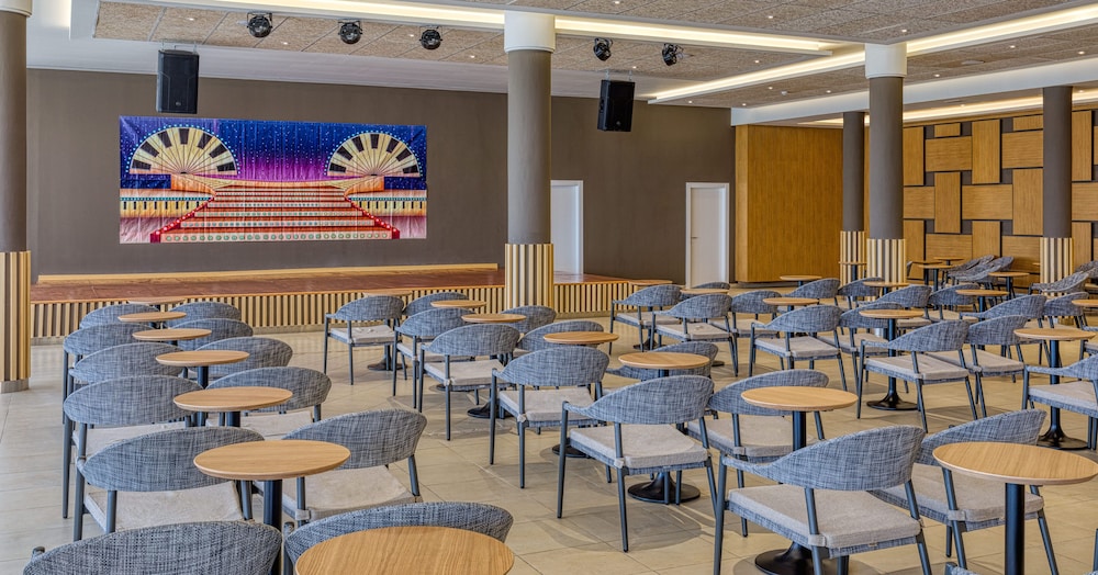 Playamójacar Hotel — Restaurant & bars in Mojacar, Andalusia