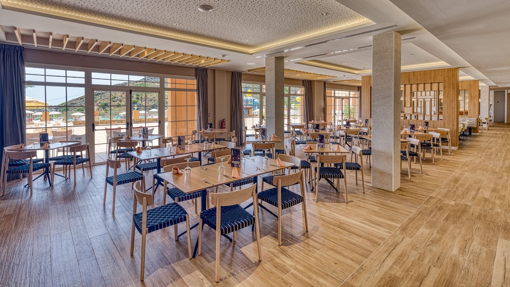 Playamójacar Hotel — Restaurant & bars in Mojacar, Andalusia
