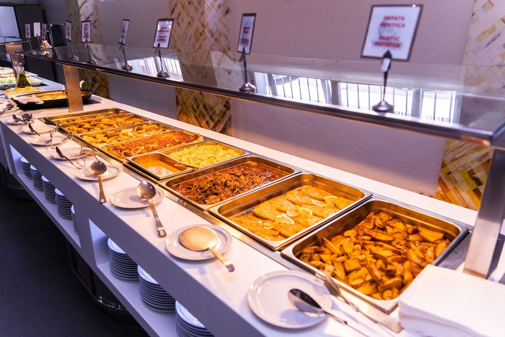 Hotel Montesol Benidorm — Restaurant & bars in Benidorm, Valencian Community