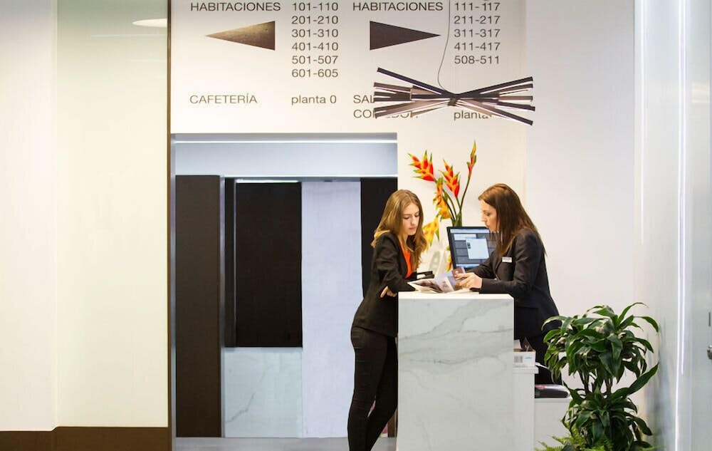 Hotel Montesol Benidorm — Hotel building in Benidorm, Valencian Community