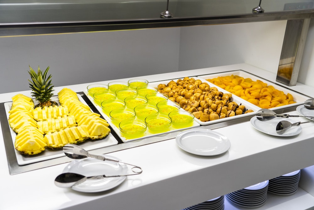 Hotel Montesol Benidorm — Restaurant & bars in Benidorm, Valencian Community