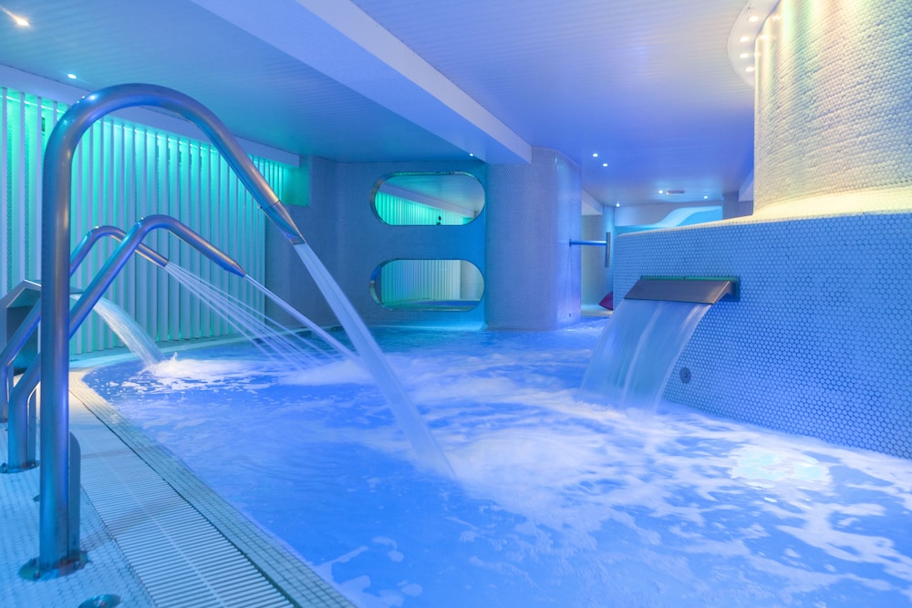 Hotel Ambassador Playa I — Spa in Benidorm, Valencian Community