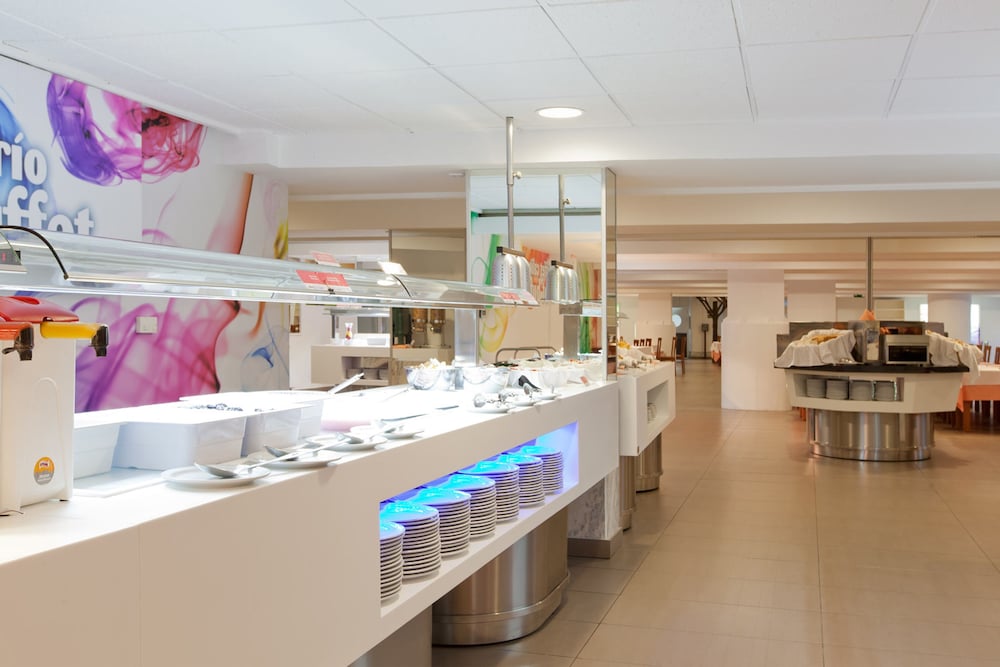 Hotel Ambassador Playa I — Restaurant & bars in Benidorm, Valencian Community