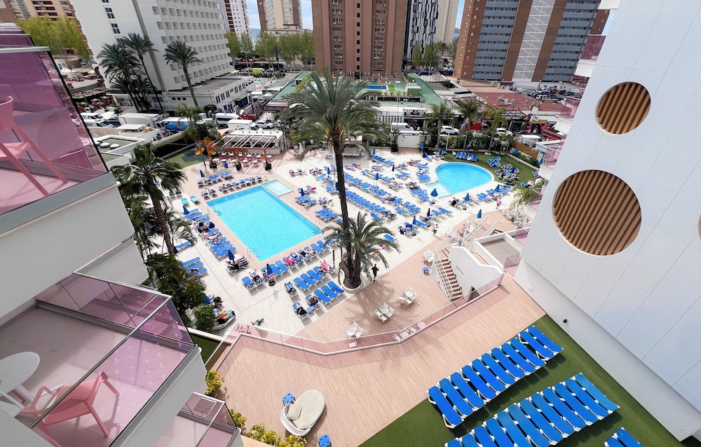 Hotel Ambassador Playa I — Main photo in Benidorm, Valencian Community